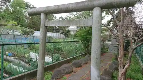 伊豆美神社の末社・摂社