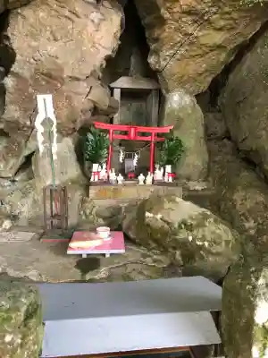 亀山稲荷神社(大分県)