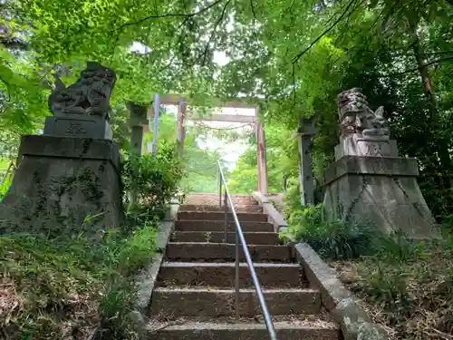 多奈閇神社の鳥居