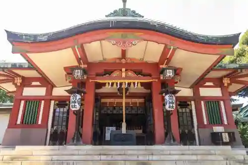 品川神社の本殿