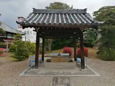 野中寺の手水舎