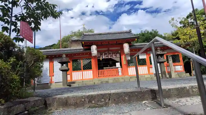 宇治神社の本殿・本堂