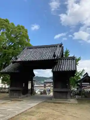炬口八幡神社の山門・神門