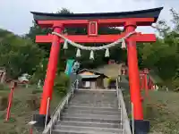 石鎚神社(関東石鎚神社)の{uncategorized: "未分類", other: "その他", undefined: "問題あり", building: "その他建物", grave: "お墓", sacred_gate: "鳥居", guardian: "狛犬", statue: "像", buddha: "仏像", history: "歴史", nature: "自然", garden: "庭園", animal: "動物", pagoda: "塔", temizu: "手水舎", mountain_gate: "山門・神門", sanctuary: "本殿・本堂", subordinate: "末社・摂社", art: "芸術", scenery: "景色", jizo: "地蔵", ema: "絵馬", goshuin: "御朱印", omikuji: "おみくじ", items: "授与品その他", amulet: "お守り", goshuincho: "御朱印帳", eats: "食事", festival: "お祭り", votive_dance: "神楽", shichigosan: "七五三参", wedding: "結婚式", experience: "体験その他", initially: "初詣", around: "周辺", anti_infection: "感染症対策"}