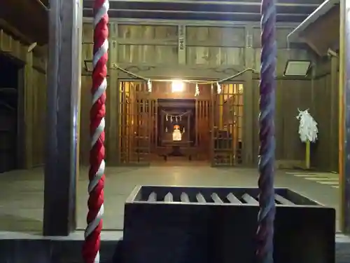 白山神社の本殿・本堂