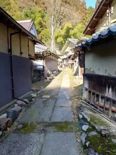 天津神社の{uncategorized: "未分類", other: "その他", undefined: "問題あり", building: "その他建物", grave: "お墓", sacred_gate: "鳥居", guardian: "狛犬", statue: "像", buddha: "仏像", history: "歴史", nature: "自然", garden: "庭園", animal: "動物", pagoda: "塔", temizu: "手水舎", mountain_gate: "山門・神門", sanctuary: "本殿・本堂", subordinate: "末社・摂社", art: "芸術", scenery: "景色", jizo: "地蔵", ema: "絵馬", goshuin: "御朱印", omikuji: "おみくじ", items: "授与品その他", amulet: "お守り", goshuincho: "御朱印帳", eats: "食事", festival: "お祭り", votive_dance: "神楽", shichigosan: "七五三参", wedding: "結婚式", experience: "体験その他", initially: "初詣", around: "周辺", anti_infection: "感染症対策"}