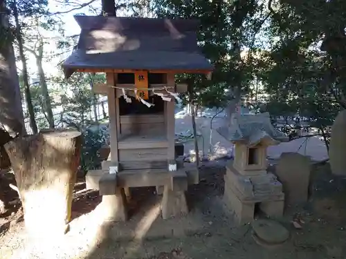 上中居諏訪神社の末社