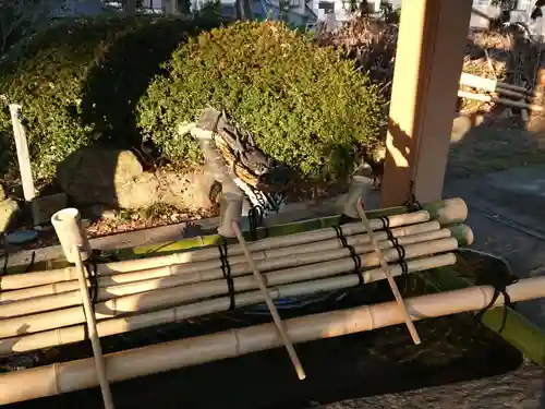 白鳥神社の手水舎