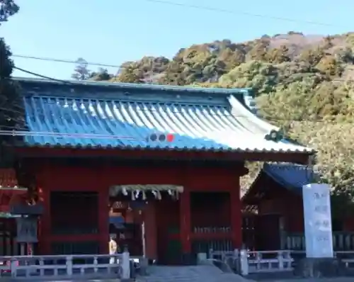 静岡浅間神社の{uncategorized: "未分類", other: "その他", undefined: "問題あり", building: "その他建物", grave: "お墓", sacred_gate: "鳥居", guardian: "狛犬", statue: "像", buddha: "仏像", history: "歴史", nature: "自然", garden: "庭園", animal: "動物", pagoda: "塔", temizu: "手水舎", mountain_gate: "山門・神門", sanctuary: "本殿・本堂", subordinate: "末社・摂社", art: "芸術", scenery: "景色", jizo: "地蔵", ema: "絵馬", goshuin: "御朱印", omikuji: "おみくじ", items: "授与品その他", amulet: "お守り", goshuincho: "御朱印帳", eats: "食事", festival: "お祭り", votive_dance: "神楽", shichigosan: "七五三参", wedding: "結婚式", experience: "体験その他", initially: "初詣", around: "周辺", anti_infection: "感染症対策"}