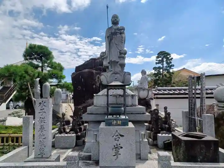 林光寺の地蔵