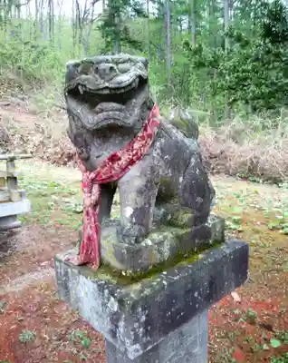 忠類神社の狛犬