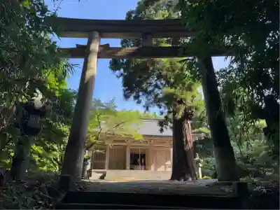 鳥海山大物忌神社吹浦口ノ宮(山形県)