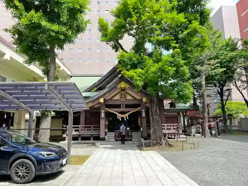 三吉神社の本殿