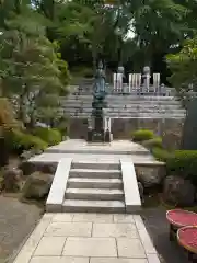 林光寺の像