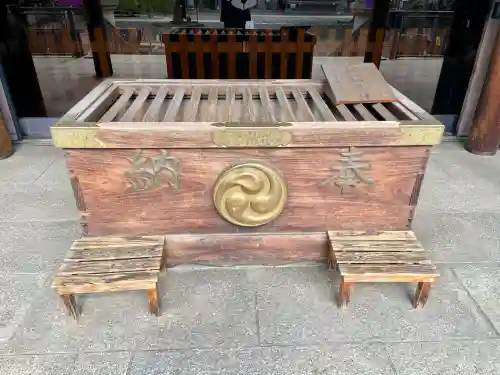 亀戸 香取神社の{uncategorized: "未分類", other: "その他", undefined: "問題あり", building: "その他建物", grave: "お墓", sacred_gate: "鳥居", guardian: "狛犬", statue: "像", buddha: "仏像", history: "歴史", nature: "自然", garden: "庭園", animal: "動物", pagoda: "塔", temizu: "手水舎", mountain_gate: "山門・神門", sanctuary: "本殿・本堂", subordinate: "末社・摂社", art: "芸術", scenery: "景色", jizo: "地蔵", ema: "絵馬", goshuin: "御朱印", omikuji: "おみくじ", items: "授与品その他", amulet: "お守り", goshuincho: "御朱印帳", eats: "食事", festival: "お祭り", votive_dance: "神楽", shichigosan: "七五三参", wedding: "結婚式", experience: "体験その他", initially: "初詣", around: "周辺", anti_infection: "感染症対策"}