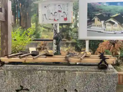 思金神社の手水舎