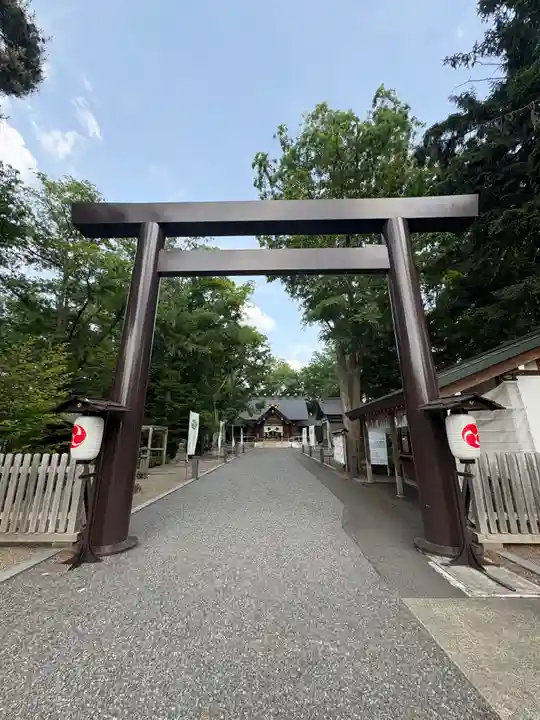 旭川神社の鳥居