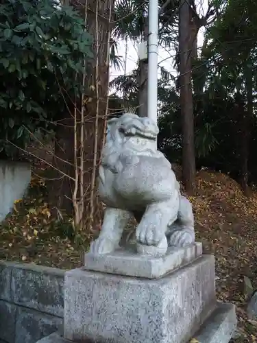 千年神社の狛犬