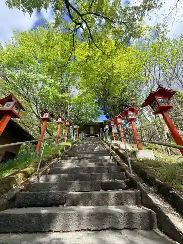 熊野皇大神社の{uncategorized: "未分類", other: "その他", undefined: "問題あり", building: "その他建物", grave: "お墓", sacred_gate: "鳥居", guardian: "狛犬", statue: "像", buddha: "仏像", history: "歴史", nature: "自然", garden: "庭園", animal: "動物", pagoda: "塔", temizu: "手水舎", mountain_gate: "山門・神門", sanctuary: "本殿・本堂", subordinate: "末社・摂社", art: "芸術", scenery: "景色", jizo: "地蔵", ema: "絵馬", goshuin: "御朱印", omikuji: "おみくじ", items: "授与品その他", amulet: "お守り", goshuincho: "御朱印帳", eats: "食事", festival: "お祭り", votive_dance: "神楽", shichigosan: "七五三参", wedding: "結婚式", experience: "体験その他", initially: "初詣", around: "周辺", anti_infection: "感染症対策"}