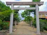 六所社(馬見塚)の鳥居