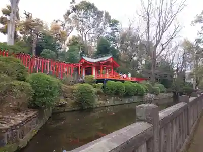 根津神社の末社・摂社