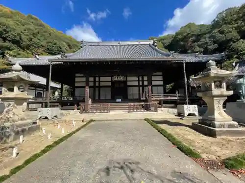 照蓮寺の本殿・本堂