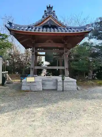 海岸寺の{uncategorized: "未分類", other: "その他", undefined: "問題あり", building: "その他建物", grave: "お墓", sacred_gate: "鳥居", guardian: "狛犬", statue: "像", buddha: "仏像", history: "歴史", nature: "自然", garden: "庭園", animal: "動物", pagoda: "塔", temizu: "手水舎", mountain_gate: "山門・神門", sanctuary: "本殿・本堂", subordinate: "末社・摂社", art: "芸術", scenery: "景色", jizo: "地蔵", ema: "絵馬", goshuin: "御朱印", omikuji: "おみくじ", items: "授与品その他", amulet: "お守り", goshuincho: "御朱印帳", eats: "食事", festival: "お祭り", votive_dance: "神楽", shichigosan: "七五三参", wedding: "結婚式", experience: "体験その他", initially: "初詣", around: "周辺", anti_infection: "感染症対策"}
