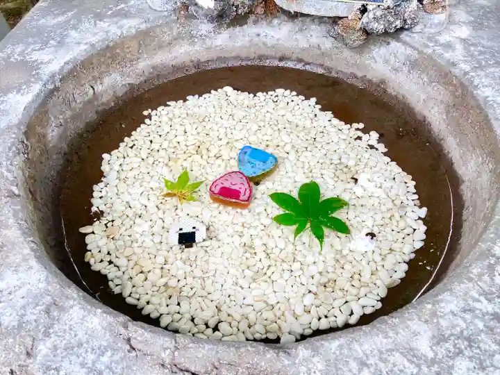 高木神社の手水舎