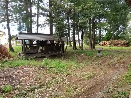 石田神社の末社