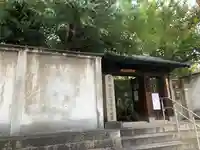 円珠庵(鎌八幡)の山門・神門