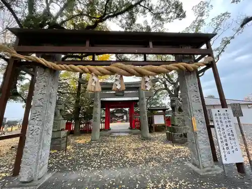 美奈宜神社の山門