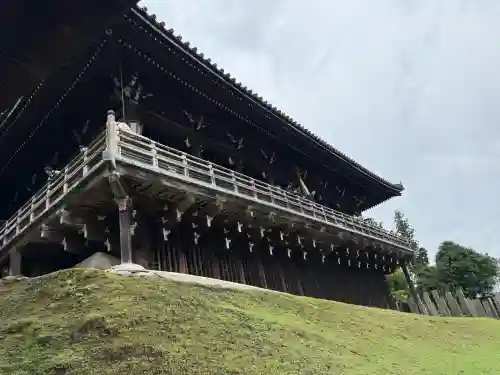 東大寺 二月堂の{uncategorized: "未分類", other: "その他", undefined: "問題あり", building: "その他建物", grave: "お墓", sacred_gate: "鳥居", guardian: "狛犬", statue: "像", buddha: "仏像", history: "歴史", nature: "自然", garden: "庭園", animal: "動物", pagoda: "塔", temizu: "手水舎", mountain_gate: "山門・神門", sanctuary: "本殿・本堂", subordinate: "末社・摂社", art: "芸術", scenery: "景色", jizo: "地蔵", ema: "絵馬", goshuin: "御朱印", omikuji: "おみくじ", items: "授与品その他", amulet: "お守り", goshuincho: "御朱印帳", eats: "食事", festival: "お祭り", votive_dance: "神楽", shichigosan: "七五三参", wedding: "結婚式", experience: "体験その他", initially: "初詣", around: "周辺", anti_infection: "感染症対策"}