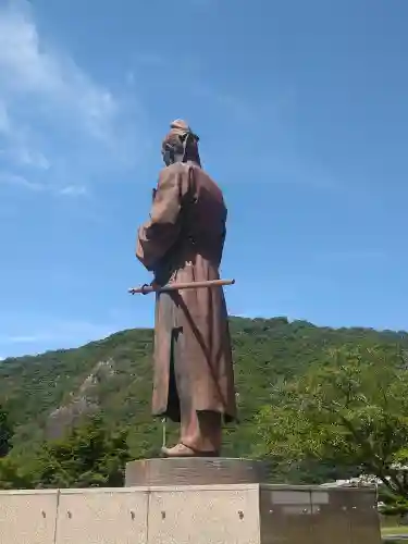 和氣神社（和気神社）の像