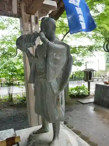 高尾山薬王院の手水舎