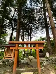 山家神社の末社