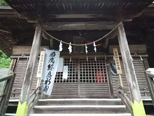 諏訪神社の本殿・本堂