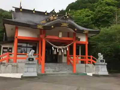 羅臼神社の本殿・本堂