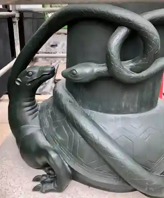 穴八幡宮の狛犬