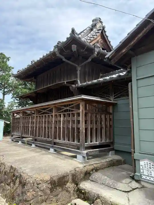 大杉神社の{uncategorized: "未分類", other: "その他", undefined: "問題あり", building: "その他建物", grave: "お墓", sacred_gate: "鳥居", guardian: "狛犬", statue: "像", buddha: "仏像", history: "歴史", nature: "自然", garden: "庭園", animal: "動物", pagoda: "塔", temizu: "手水舎", mountain_gate: "山門・神門", sanctuary: "本殿・本堂", subordinate: "末社・摂社", art: "芸術", scenery: "景色", jizo: "地蔵", ema: "絵馬", goshuin: "御朱印", omikuji: "おみくじ", items: "授与品その他", amulet: "お守り", goshuincho: "御朱印帳", eats: "食事", festival: "お祭り", votive_dance: "神楽", shichigosan: "七五三参", wedding: "結婚式", experience: "体験その他", initially: "初詣", around: "周辺", anti_infection: "感染症対策"}