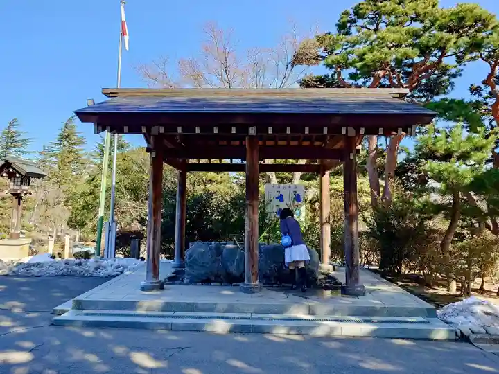 開成山大神宮の手水舎