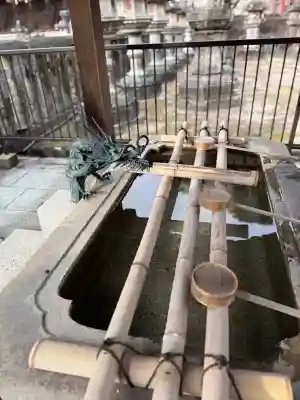 瀧山東照宮の{uncategorized: "未分類", other: "その他", undefined: "問題あり", building: "その他建物", grave: "お墓", sacred_gate: "鳥居", guardian: "狛犬", statue: "像", buddha: "仏像", history: "歴史", nature: "自然", garden: "庭園", animal: "動物", pagoda: "塔", temizu: "手水舎", mountain_gate: "山門・神門", sanctuary: "本殿・本堂", subordinate: "末社・摂社", art: "芸術", scenery: "景色", jizo: "地蔵", ema: "絵馬", goshuin: "御朱印", omikuji: "おみくじ", items: "授与品その他", amulet: "お守り", goshuincho: "御朱印帳", eats: "食事", festival: "お祭り", votive_dance: "神楽", shichigosan: "七五三参", wedding: "結婚式", experience: "体験その他", initially: "初詣", around: "周辺", anti_infection: "感染症対策"}