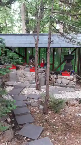 白石神社の仏像