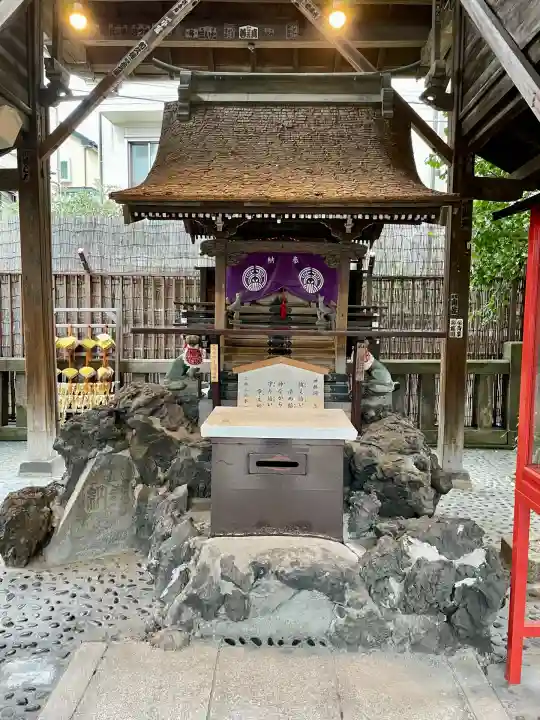 被官稲荷神社(東京都)