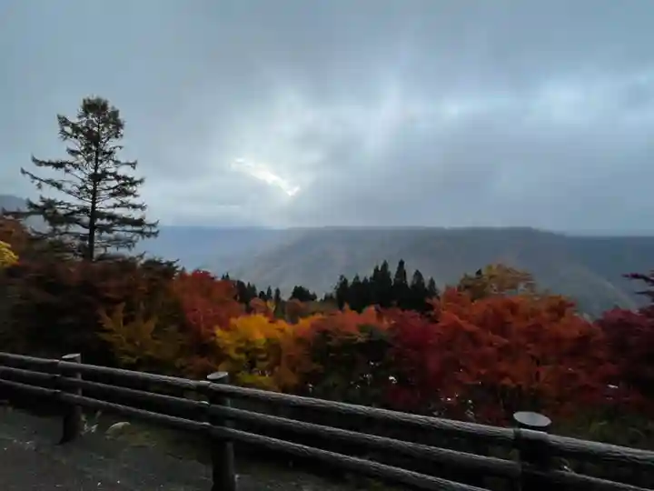 三峯神社の景色