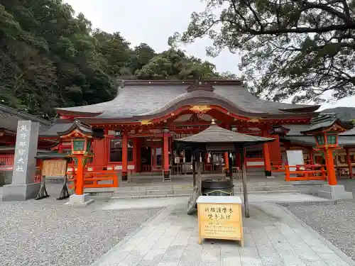 熊野那智大社の{uncategorized: "未分類", other: "その他", undefined: "問題あり", building: "その他建物", grave: "お墓", sacred_gate: "鳥居", guardian: "狛犬", statue: "像", buddha: "仏像", history: "歴史", nature: "自然", garden: "庭園", animal: "動物", pagoda: "塔", temizu: "手水舎", mountain_gate: "山門・神門", sanctuary: "本殿・本堂", subordinate: "末社・摂社", art: "芸術", scenery: "景色", jizo: "地蔵", ema: "絵馬", goshuin: "御朱印", omikuji: "おみくじ", items: "授与品その他", amulet: "お守り", goshuincho: "御朱印帳", eats: "食事", festival: "お祭り", votive_dance: "神楽", shichigosan: "七五三参", wedding: "結婚式", experience: "体験その他", initially: "初詣", around: "周辺", anti_infection: "感染症対策"}