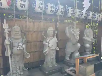中野沼袋氷川神社の{uncategorized: "未分類", other: "その他", undefined: "問題あり", building: "その他建物", grave: "お墓", sacred_gate: "鳥居", guardian: "狛犬", statue: "像", buddha: "仏像", history: "歴史", nature: "自然", garden: "庭園", animal: "動物", pagoda: "塔", temizu: "手水舎", mountain_gate: "山門・神門", sanctuary: "本殿・本堂", subordinate: "末社・摂社", art: "芸術", scenery: "景色", jizo: "地蔵", ema: "絵馬", goshuin: "御朱印", omikuji: "おみくじ", items: "授与品その他", amulet: "お守り", goshuincho: "御朱印帳", eats: "食事", festival: "お祭り", votive_dance: "神楽", shichigosan: "七五三参", wedding: "結婚式", experience: "体験その他", initially: "初詣", around: "周辺", anti_infection: "感染症対策"}
