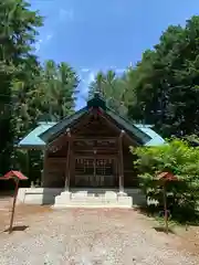 占冠神社の本殿