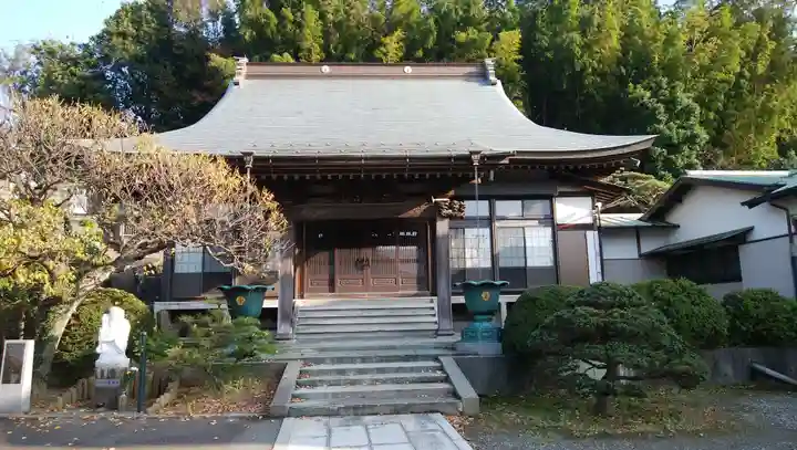 来迎寺の本殿・本堂