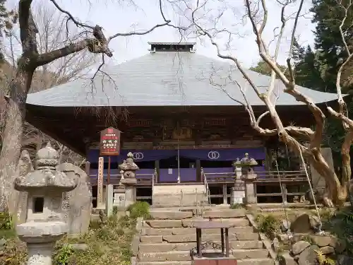 西明寺の本殿・本堂