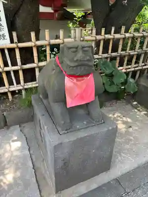 市谷亀岡八幡宮の狛犬